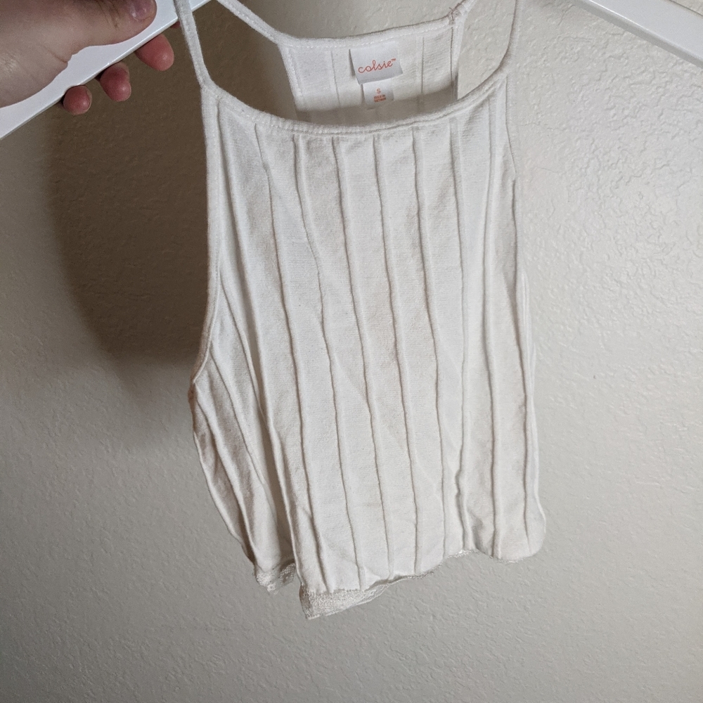 White tank top!